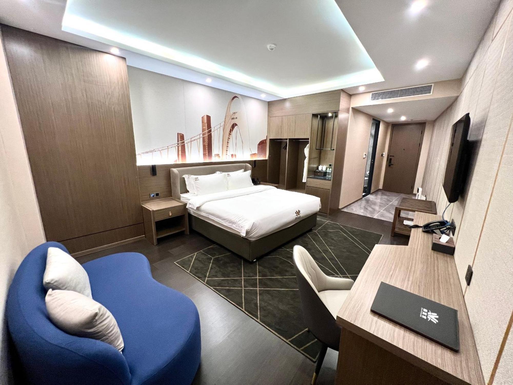 Wah Fu Hotel Ho Chi Minh City