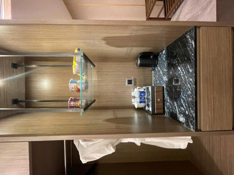 Wah Fu Khách sạn 4*