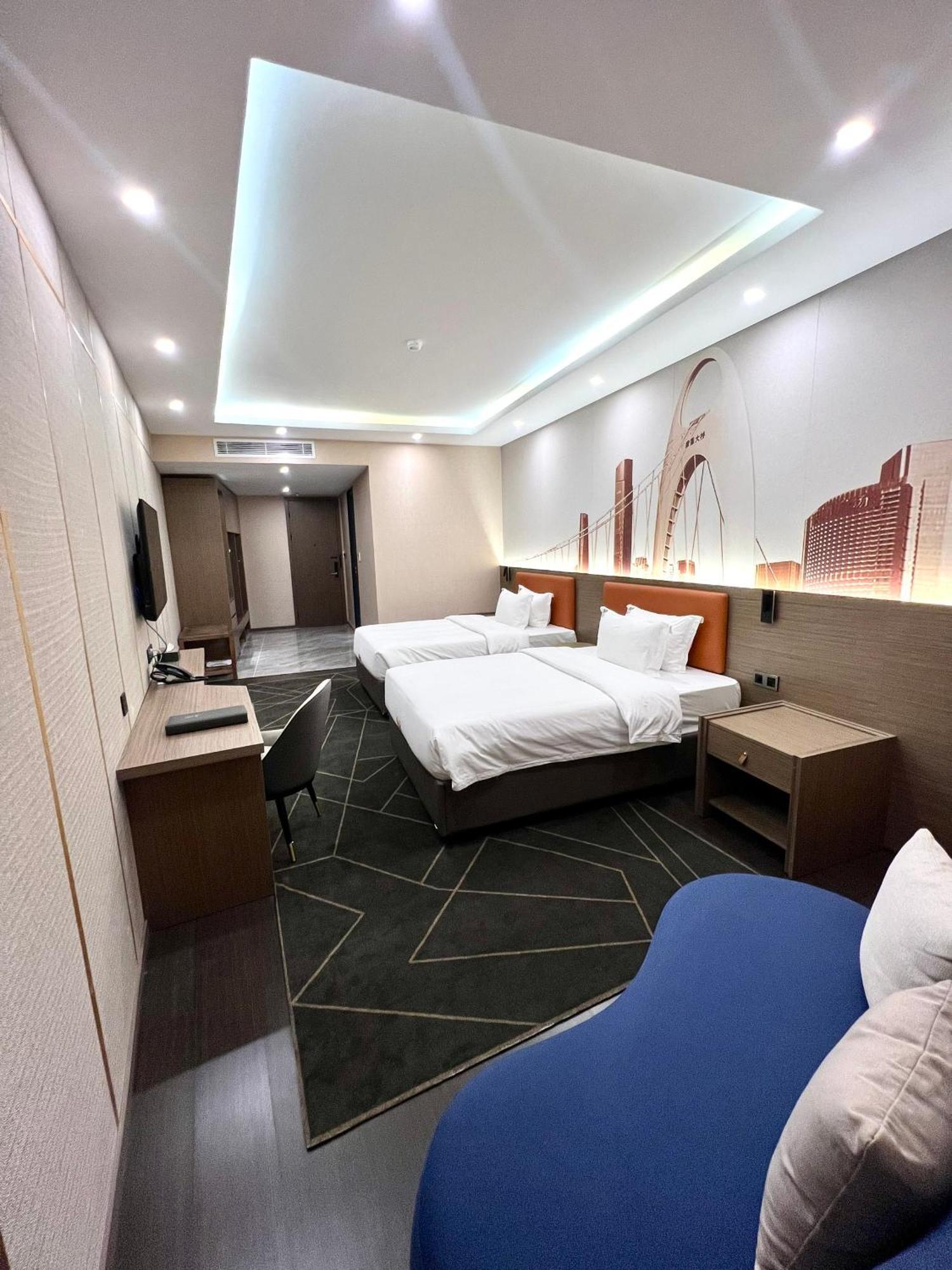 Hotel Wah Fu Ho Chi Minh City