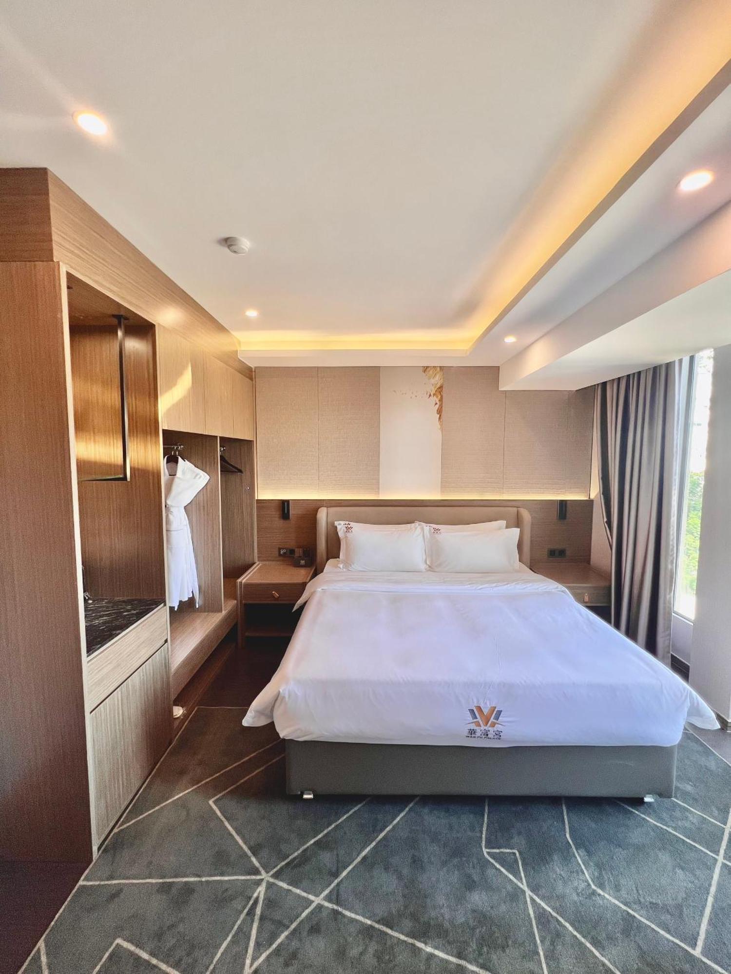 Wah Fu 4* Ho Chi Minh City